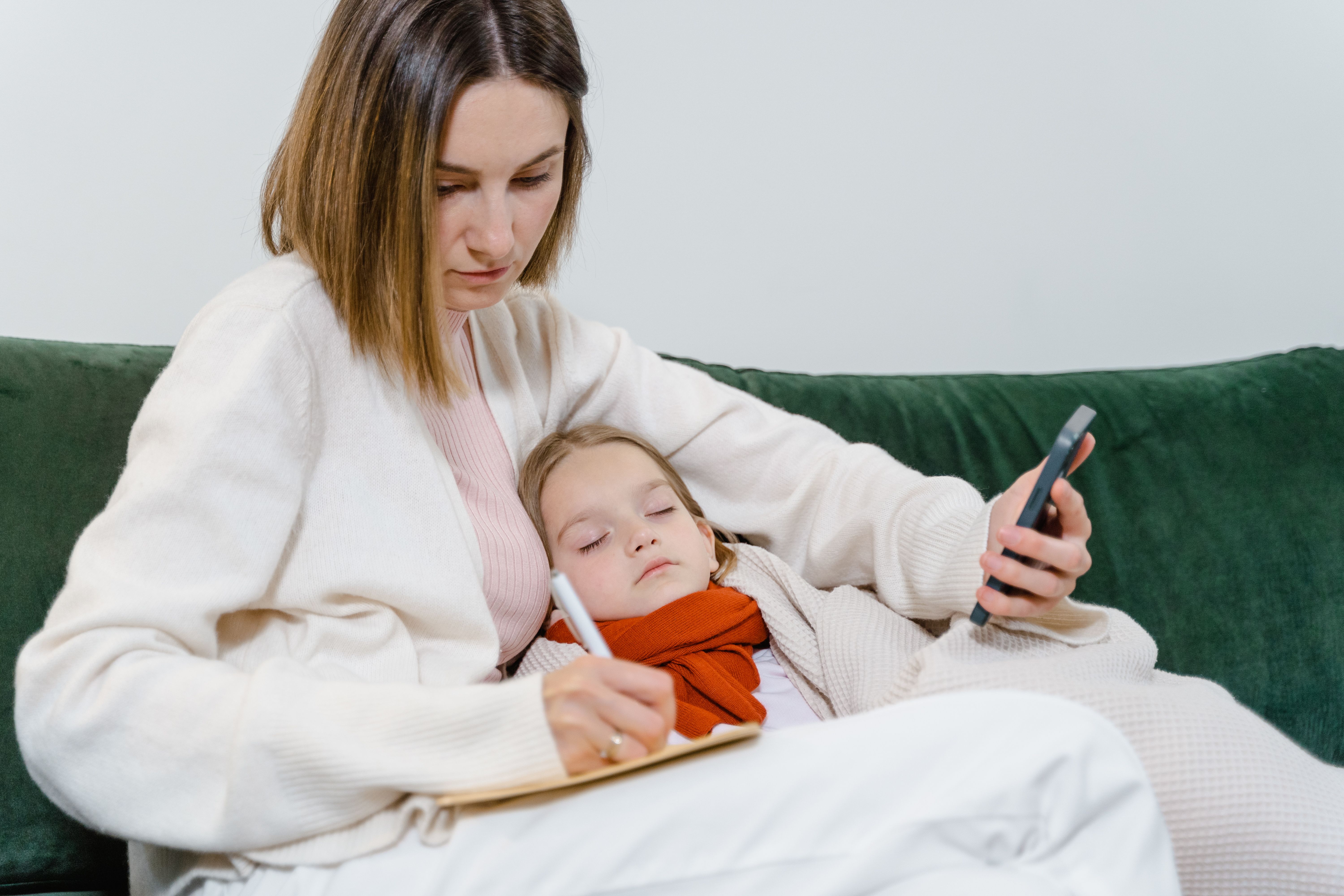ADHD vs Giftedness: How to Tell the Difference (and Why It Matters)